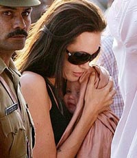 Angelina Jolie a leșinat de trei ori pe platourile de filmare