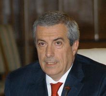 PNL vrea să îi ia lui Tăriceanu din atribuții și să înființeze președintele executiv
