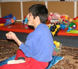 Copiii cu handicap neuropsihic, refuzați de medicii stomatologi