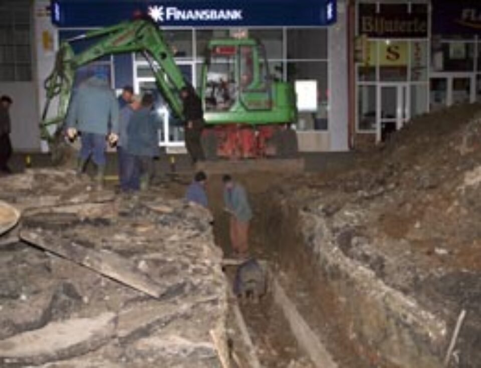 Avarie la rețeaua de termoficare din centrul Sucevei