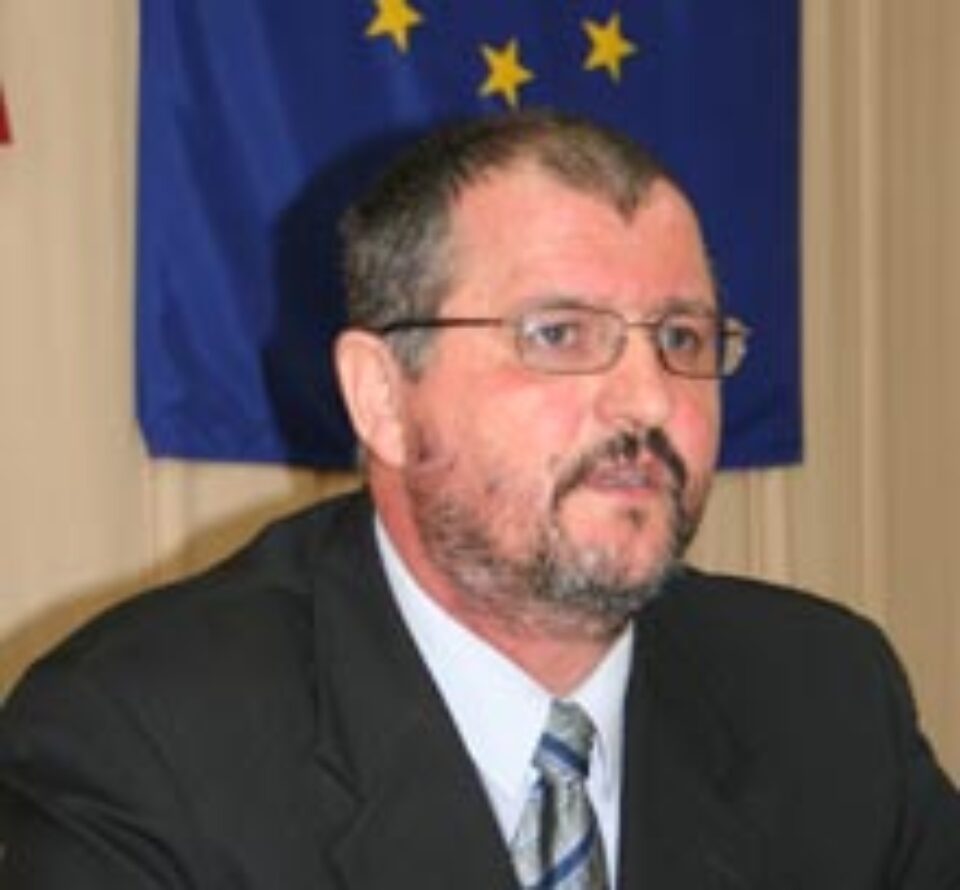 MEC, acuzat de dezinteres în problema căldurii de la Câmpulung