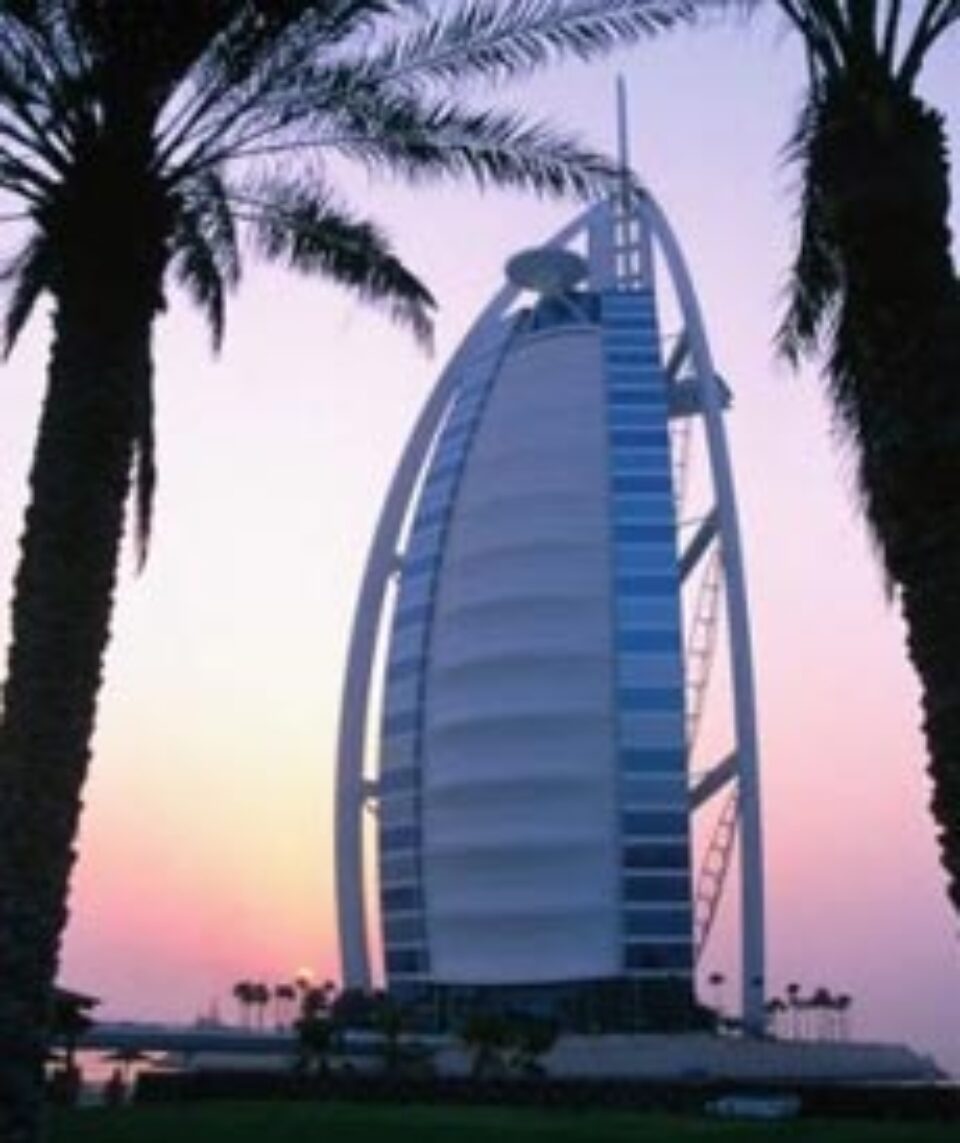 Hoteluri intrate în legendă Hoteluri intrate în legendă