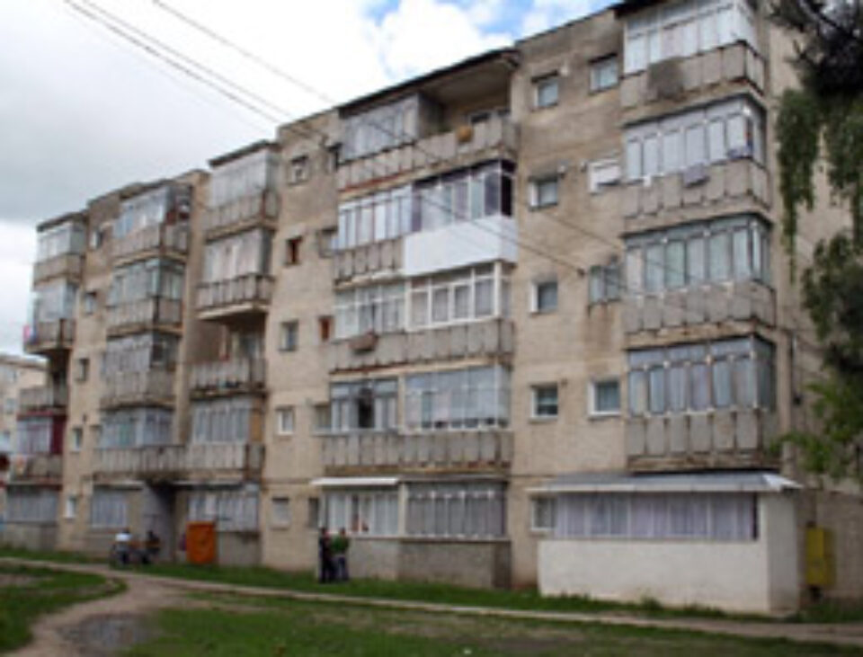 Sucevenii sunt dezinteresați de reabilitarea termică a locuințelor