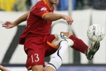 Chivu negociază prelungirea contractului cu AS Roma
