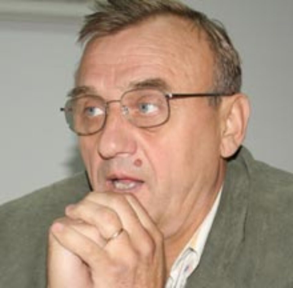 Directorul Şcolii Generale nr. 3, Constantin Ciurlă