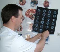 Anatoli Buzdugan, doctor în ştiinţe medicale, s-a stabilit în România acum şase ani