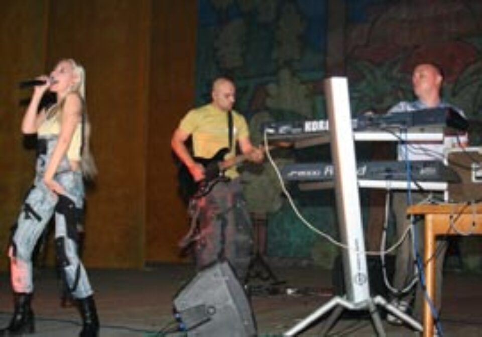 Balul Bobocilor – în amintirea poveștilor de altădată