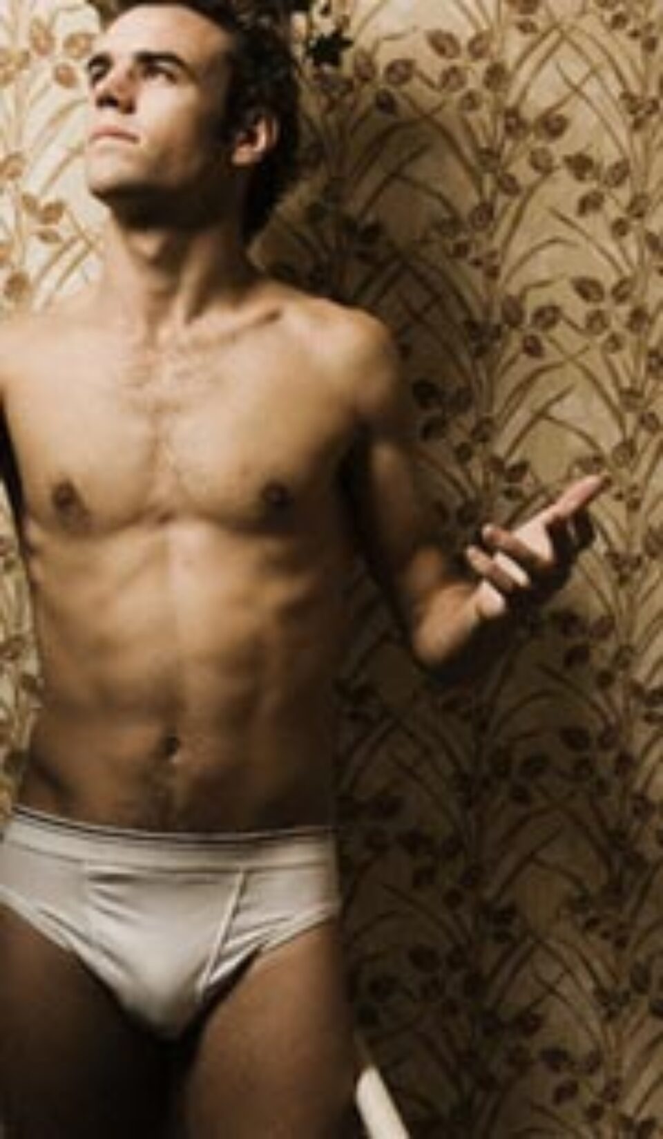 Lenjeria masculină, revoluționată