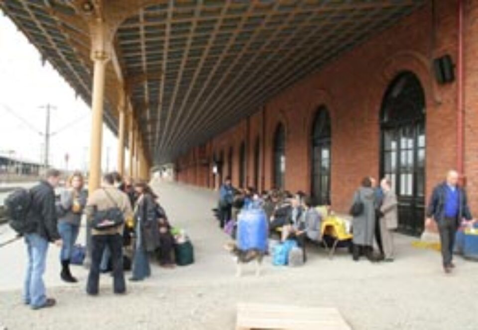 Gara Burdujeni se deschide de vineri