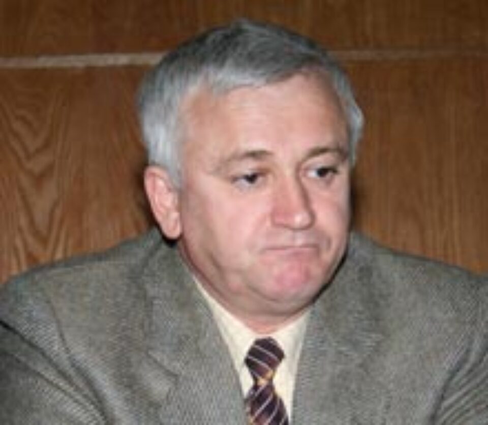 Maxim, reinstalat în funcția de inspector școlar