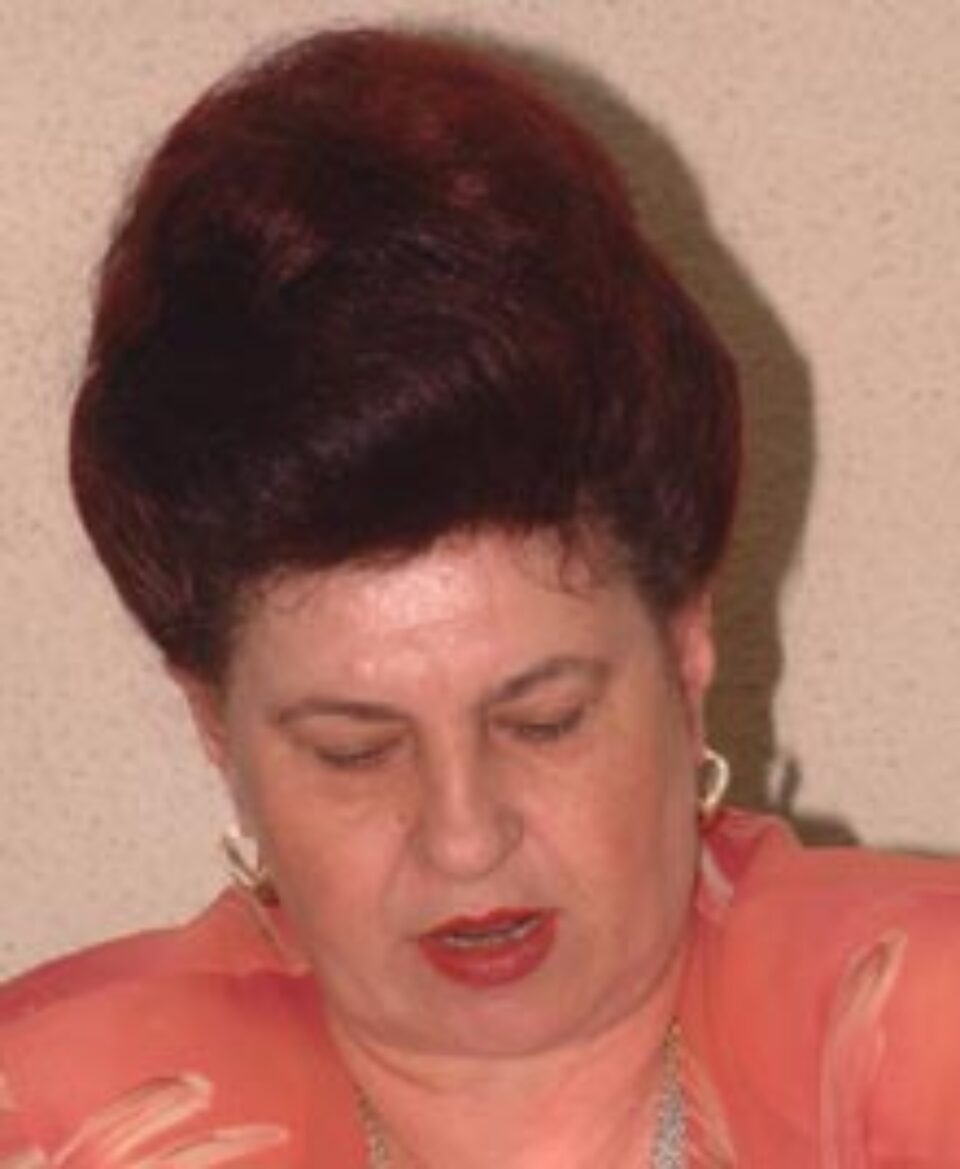 Stela Acatrinei vrea să identifice geniile din mediul rural