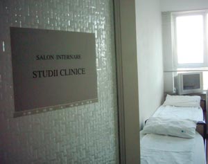 Sute de suceveni se oferă cobai pentru testarea medicamentelor