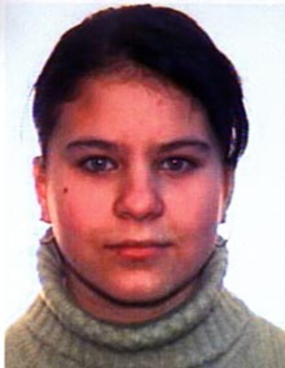 Polițiștii, pe urmele unei eleve de clasa a VII-a Polițiștii, pe urmele unei eleve de clasa a VII-a