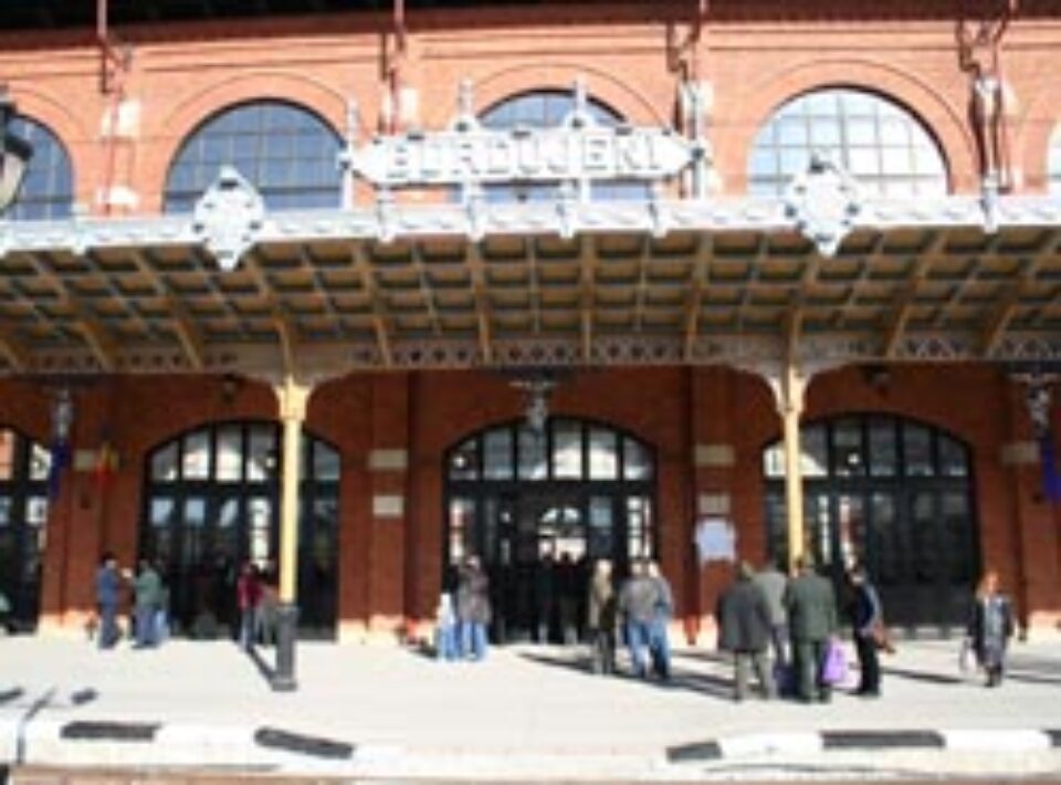 Gara Burdujeni, redeschisă fără ministrul Berceanu Gara Burdujeni, redeschisă fără ministrul Berceanu