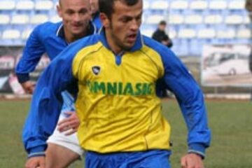 Banii cluburilor se duc pe amenzi