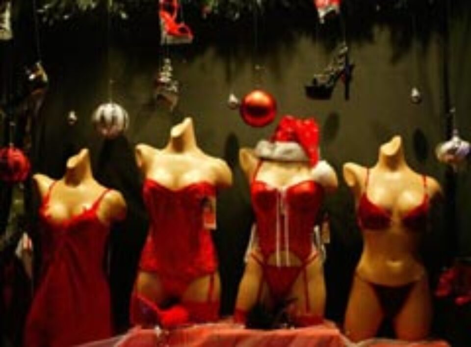 Lenjerie de Crăciun la Victoria’s Secret Fashion Show