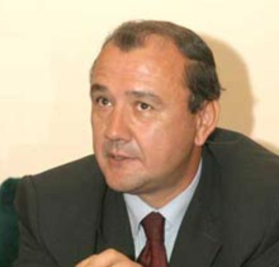 Fătuloiu: Polițiștii corupți și cei care nu fac față schimbărilor vor fi excluși din MAI Fătuloiu: Polițiștii corupți și cei care nu fac față schimbărilor vor fi excluși din MAI