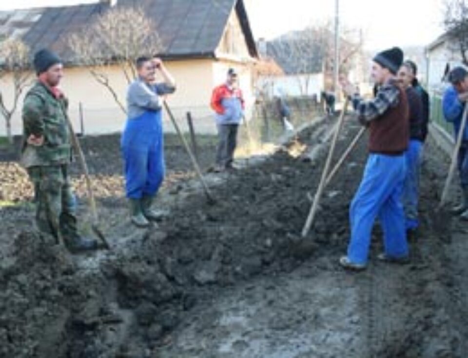 Din 15 milioane de români apți de muncă, doar 9 milioane lucrează efectiv