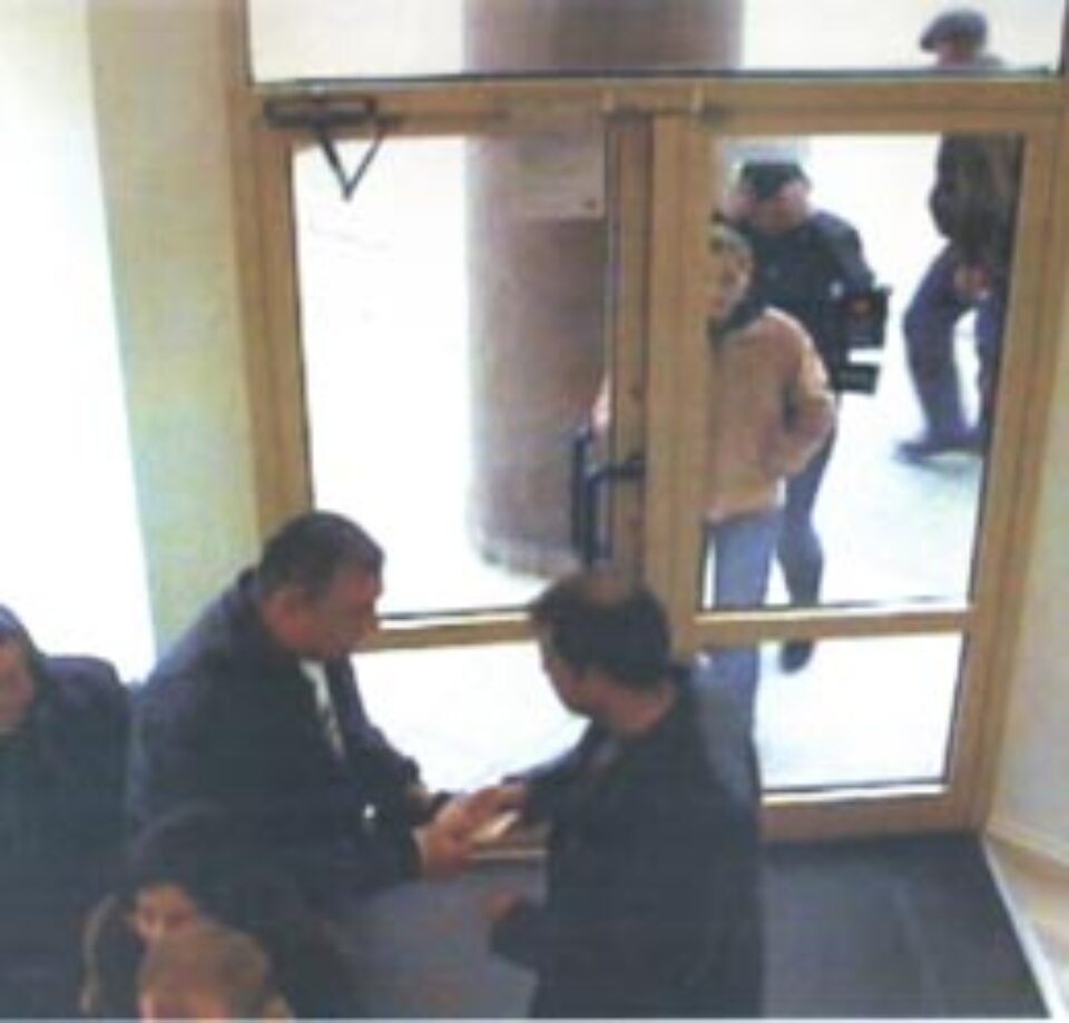 „Țepuiți” de zeci de milioane de lei, prin metoda “șmenului”