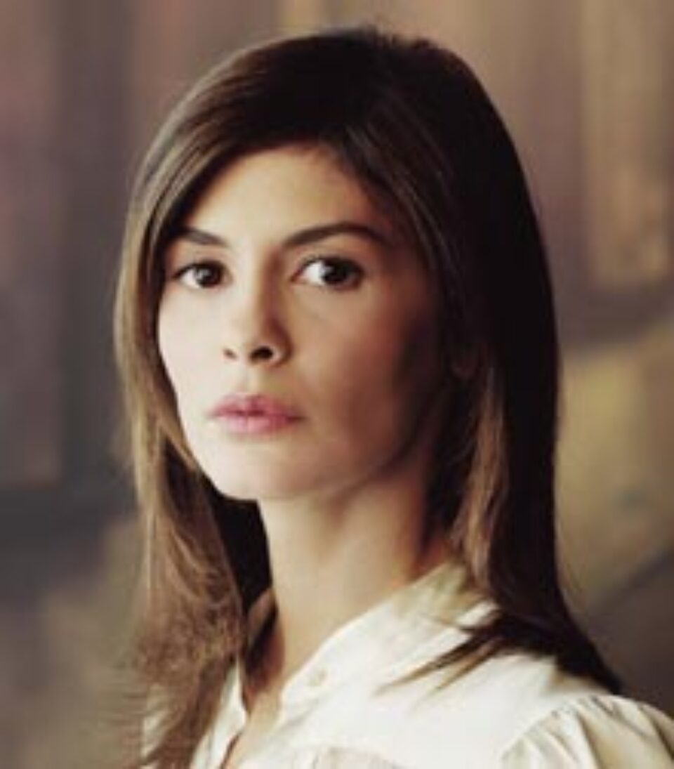 Audrey Tautou ar putea deveni următoarea Audrey Hepburn a cinematografiei Audrey Tautou ar putea deveni următoarea Audrey Hepburn a cinematografiei