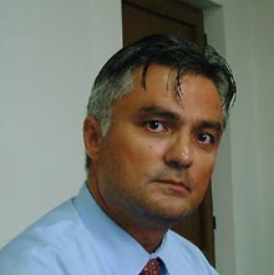 Despăgubiri de 100 de miliarde de lei pentru 5 luni de arest fără rost