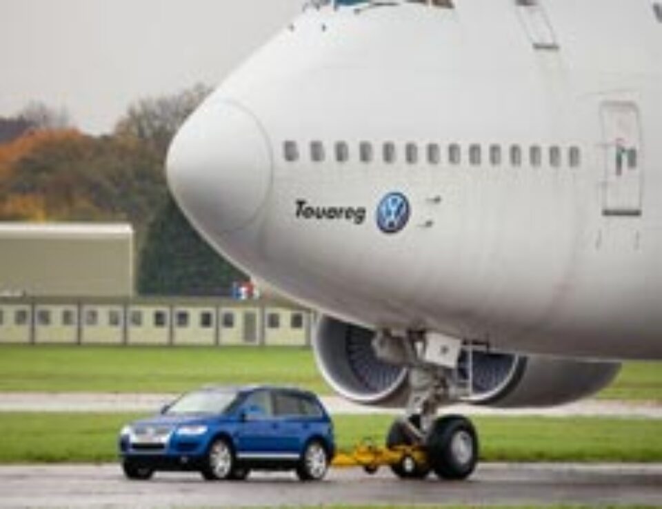 Viața bate filmul Viața bate filmul