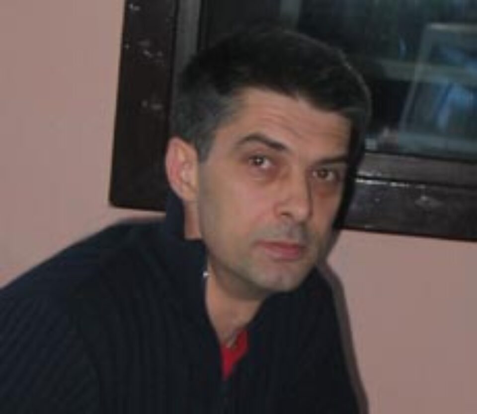 Florin Avram - specialistul ştirilor de la Radio Top