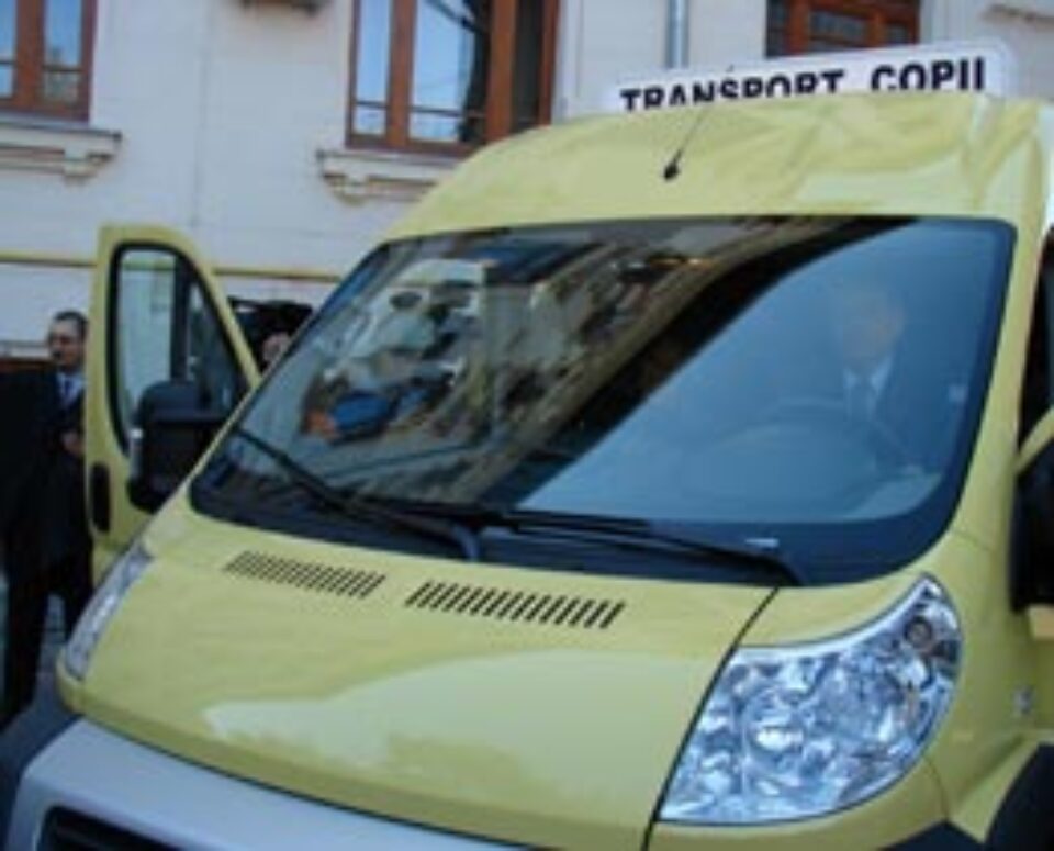 Microbuzele școlare au ajuns ieri la Suceava Microbuzele școlare au ajuns ieri la Suceava