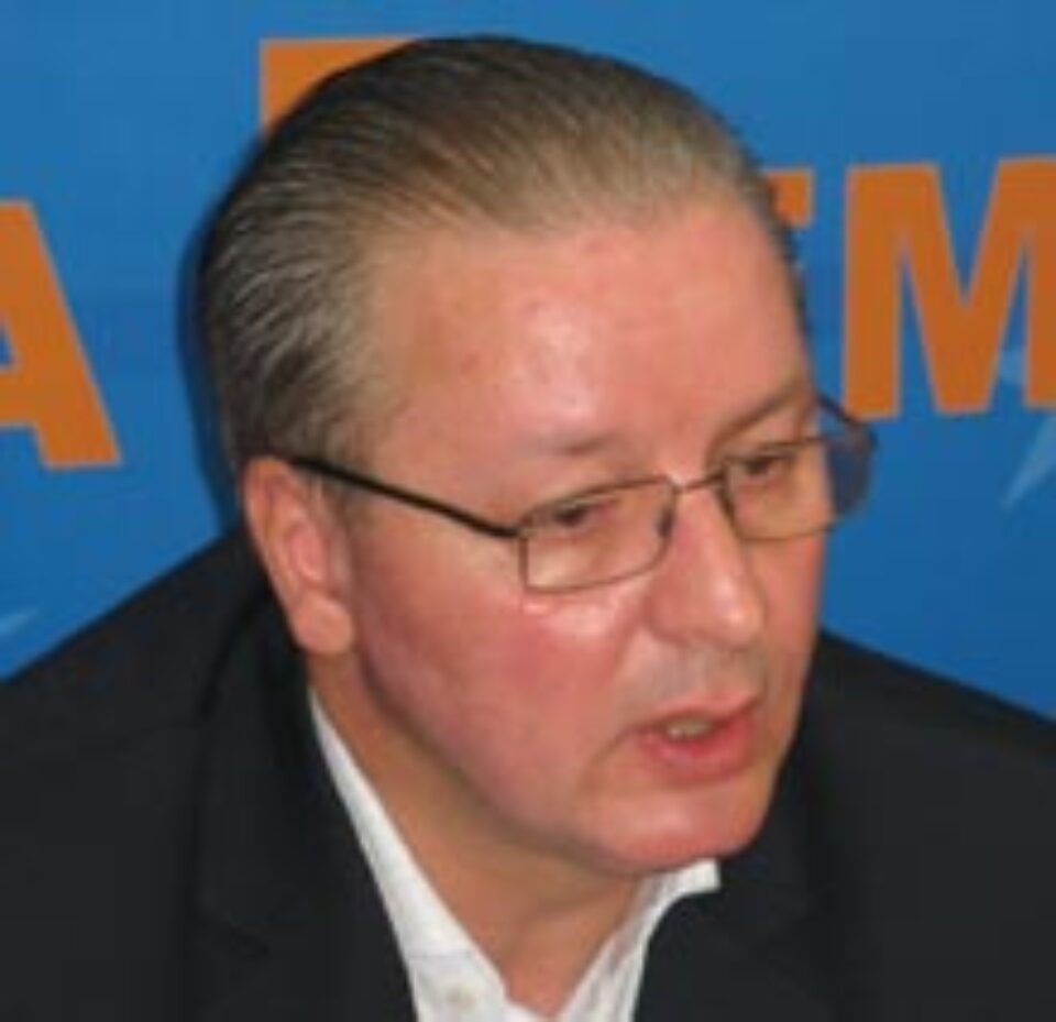 Opt miliarde de lei vechi pentru proiectarea unor lucrări de infrastructură