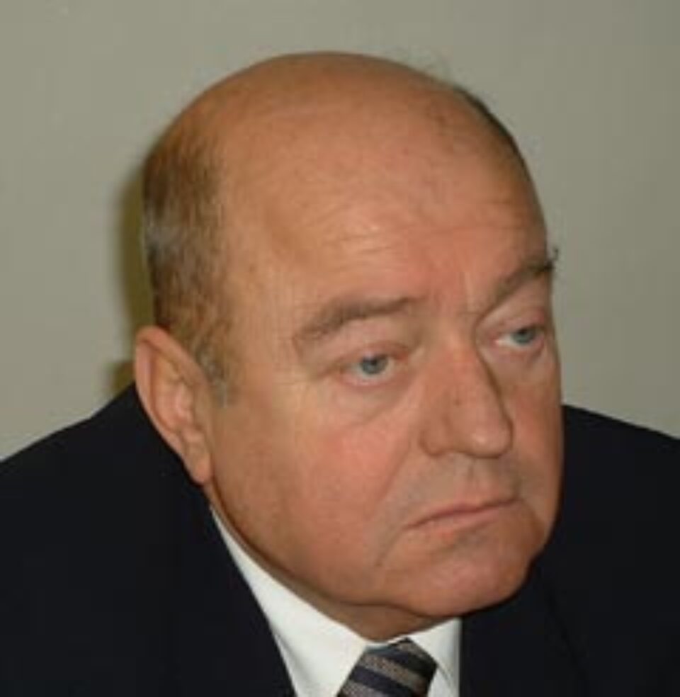 Gorea îl acuză pe Flutur de oportunism Gorea îl acuză pe Flutur de oportunism