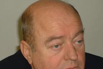 Gorea îl acuză pe Flutur de oportunism