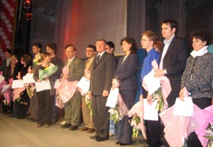 O suceveancă, olimpică internațională, premiată de ministrul Educației, Mihail Hărdău