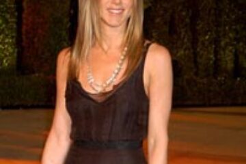 Jennifer Lopez ar putea adopta un copil din Puerto Rico Jennifer Lopez ar putea adopta un copil din Puerto Rico