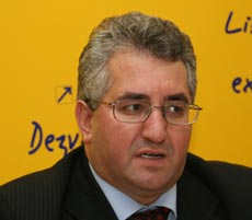 Lungu: „Nu joc la două capete și nici nu joc la dublu”