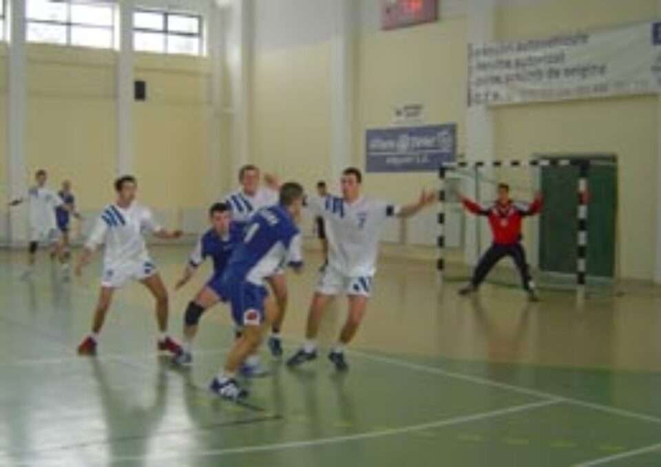 Studenții dau ultimul examen din an