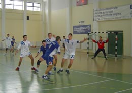 Studenții dau ultimul examen din an