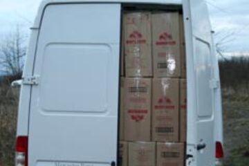 Viceprimar sucevean, pion important într-o rețea româno-ucraineană de contrabandă cu țigări