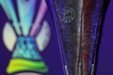 Albe și negre pentru românii legitimați la cluburile europene