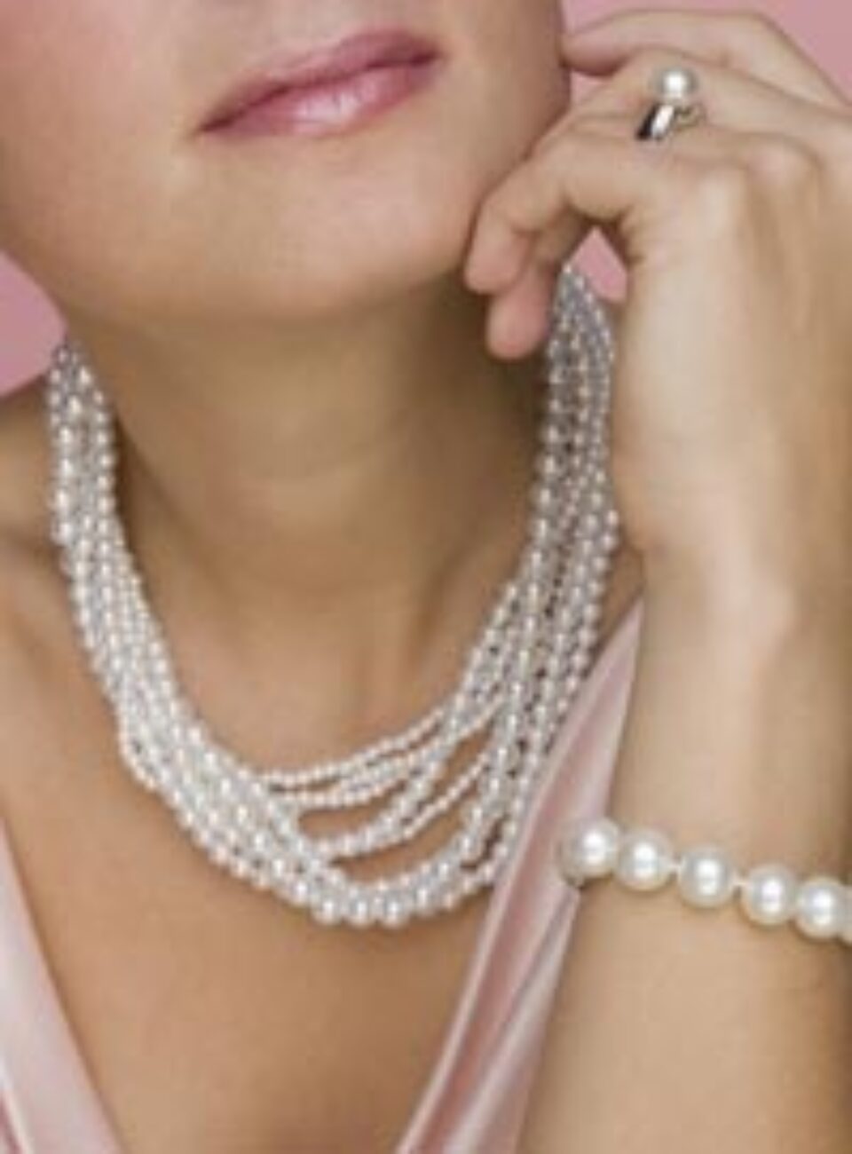 Ieși în evidență cu bijuterii Ieși în evidență cu bijuterii