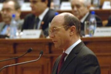 Băsescu a condamnat comunismul: „În sfârșit voi putea dormi liniștit la noapte”