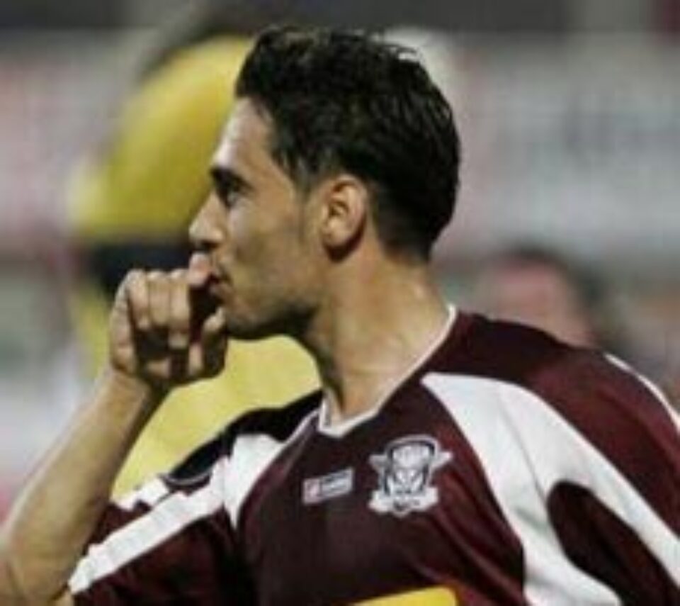 Buga, curtat de echipe din Germania și Grecia