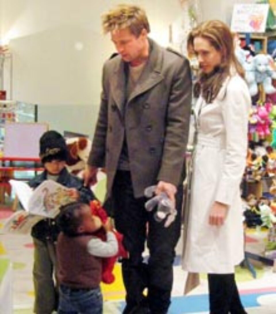 Angelina Jolie și-a petrecut Crăciunul cu refugiații din Costa Rica