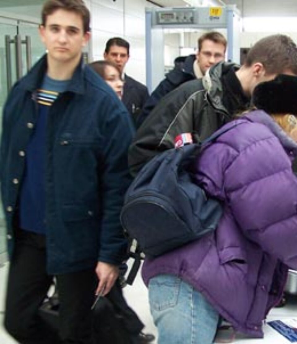 Serviciul de Înmatriculări, luat cu asalt de suceveni Serviciul de Înmatriculări, luat cu asalt de suceveni