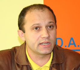 Daniel Cadariu ar putea părăsi PNL pentru a se înscrie în PLD