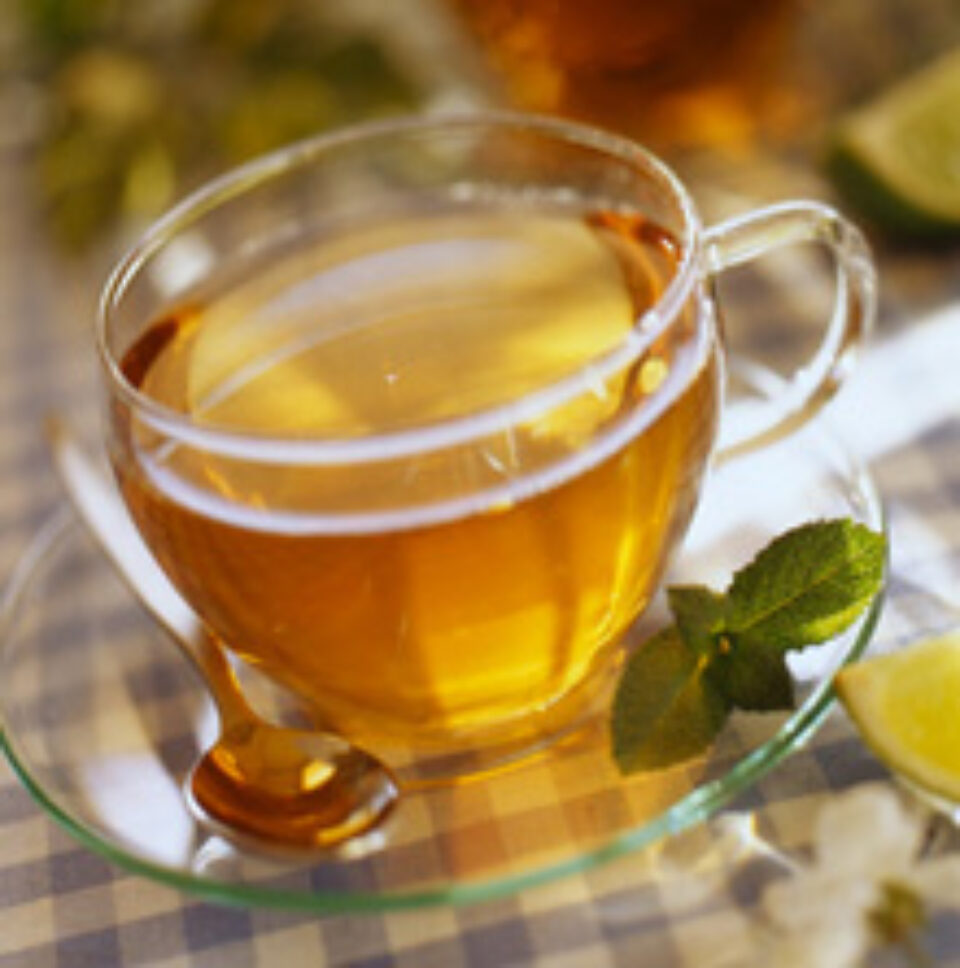 După sărbători, ceaiul digestiv vă pune pe picioare