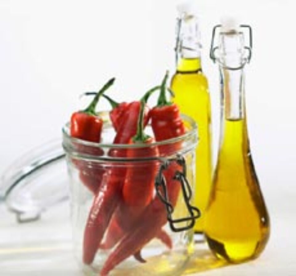 Ardeiul iute poate scădea riscul de apariție a cancerului