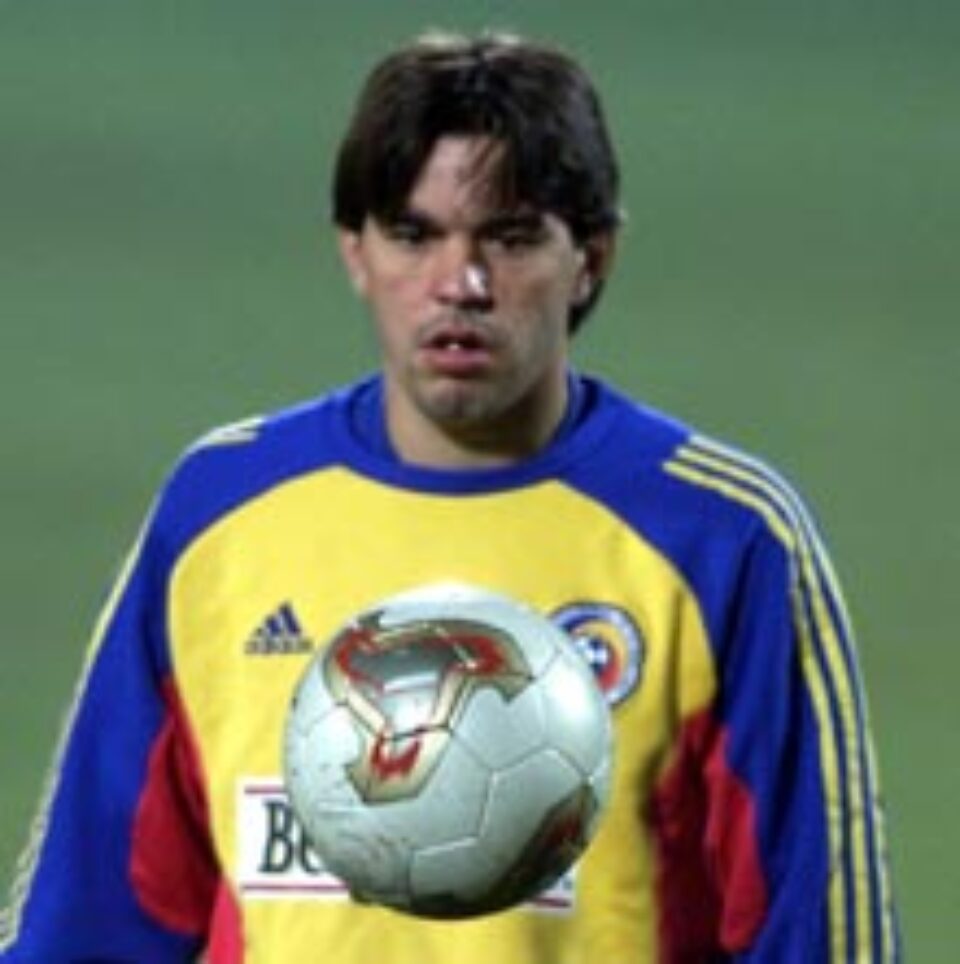 Venirea lui Contra, incertă