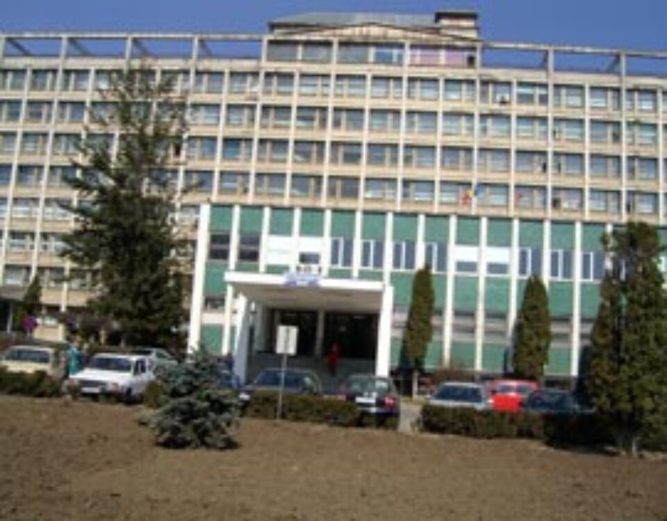 Doi suspecți de cangrenă gazoasă, decedați la Spitalul Județean