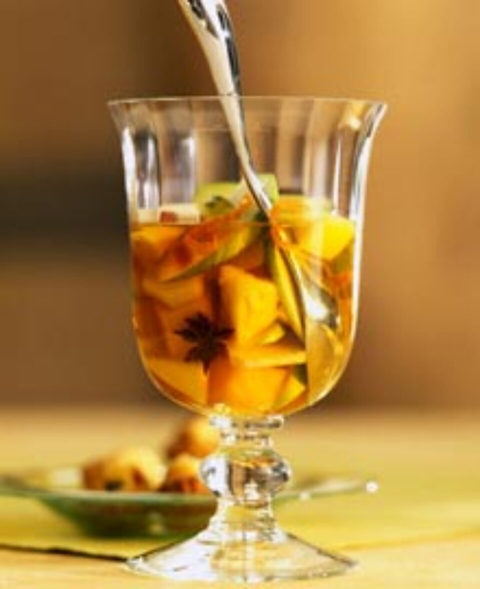 Răsfață-te cu o cană de cidru fierbinte!