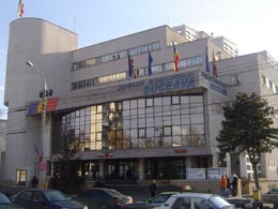 Sucevenii nu se înghesuie să plătească taxa de salubrizare